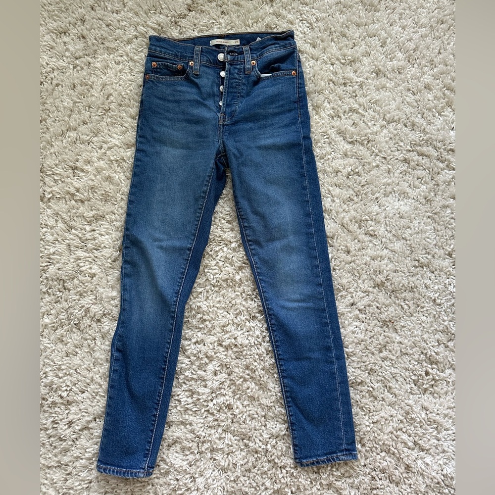 Levi’s Wedgie fit Jeans